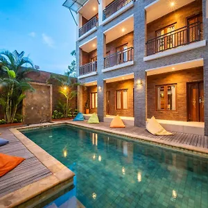 Alojamento de Acomodação e Pequeno-almoço Gelatik, Seminyak